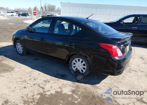 2015 Nissan Versa 1.6 S+ z USA, uszkodzony, nr VIN 3N1CN7APXFL801049